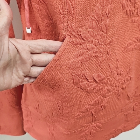 Tommy Bahama Coral Half Zip Jaquard Knit Drawstring Collar Pullover Sz M - Picture 3 of 11